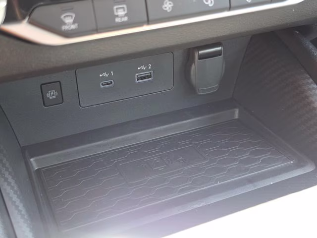 2026 Super Black Clearcoat Nissan Altima 2.5 SV FWD Sedan