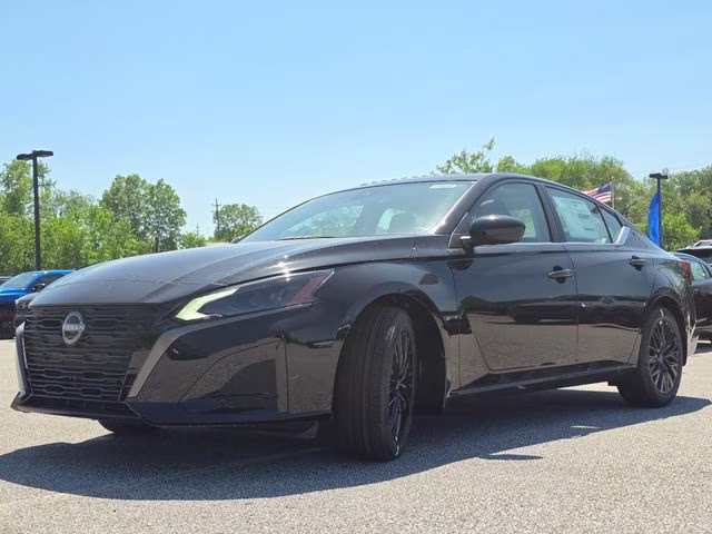 2026 Super Black Clearcoat Nissan Altima 2.5 SV FWD Sedan