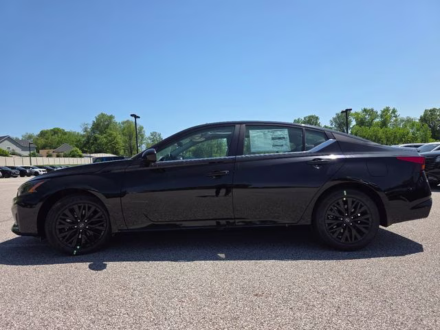 2026 Super Black Clearcoat Nissan Altima 2.5 SV FWD Sedan