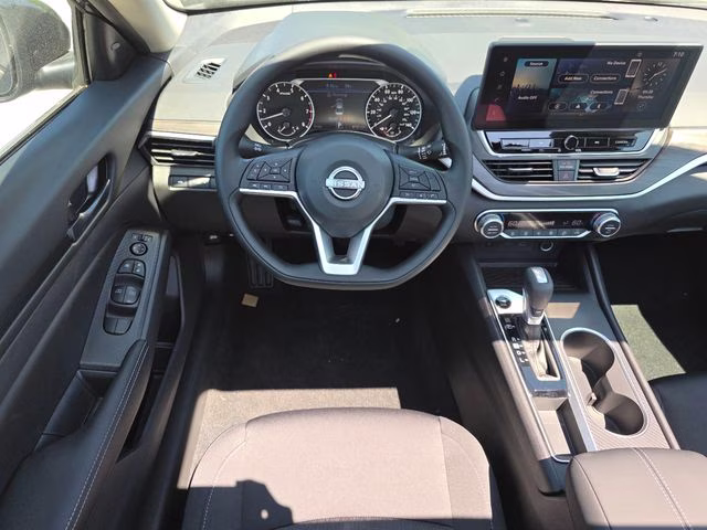 2026 Super Black Clearcoat Nissan Altima 2.5 SV FWD Sedan