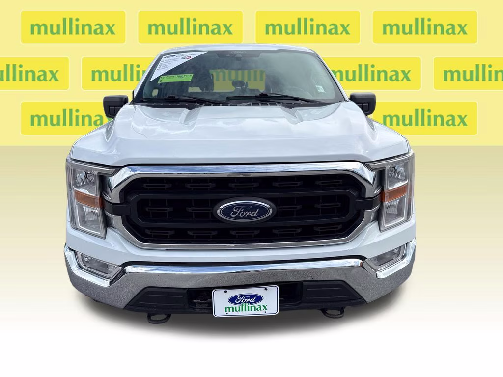 2021 Oxford White Ford F-150 XLT 4X4 Truck
