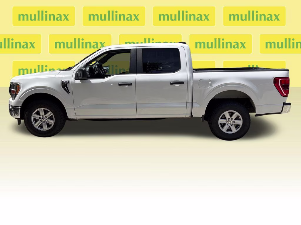 2021 Oxford White Ford F-150 XLT 4X4 Truck