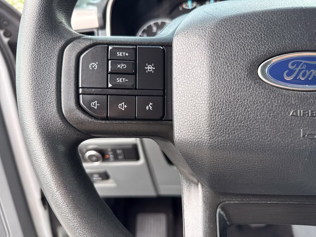 2021 Oxford White Ford F-150 XLT 4X4 Truck
