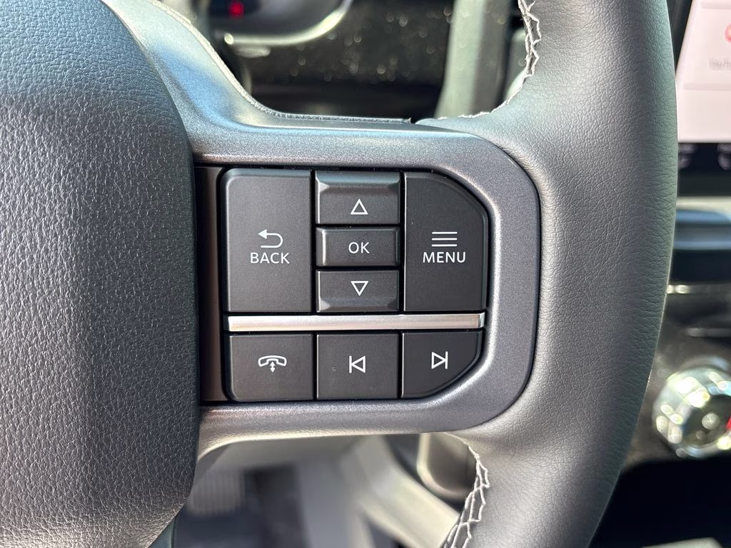 2026 Avalanche Ford Super Duty F-250 SRW Lariat 4X4 Truck
