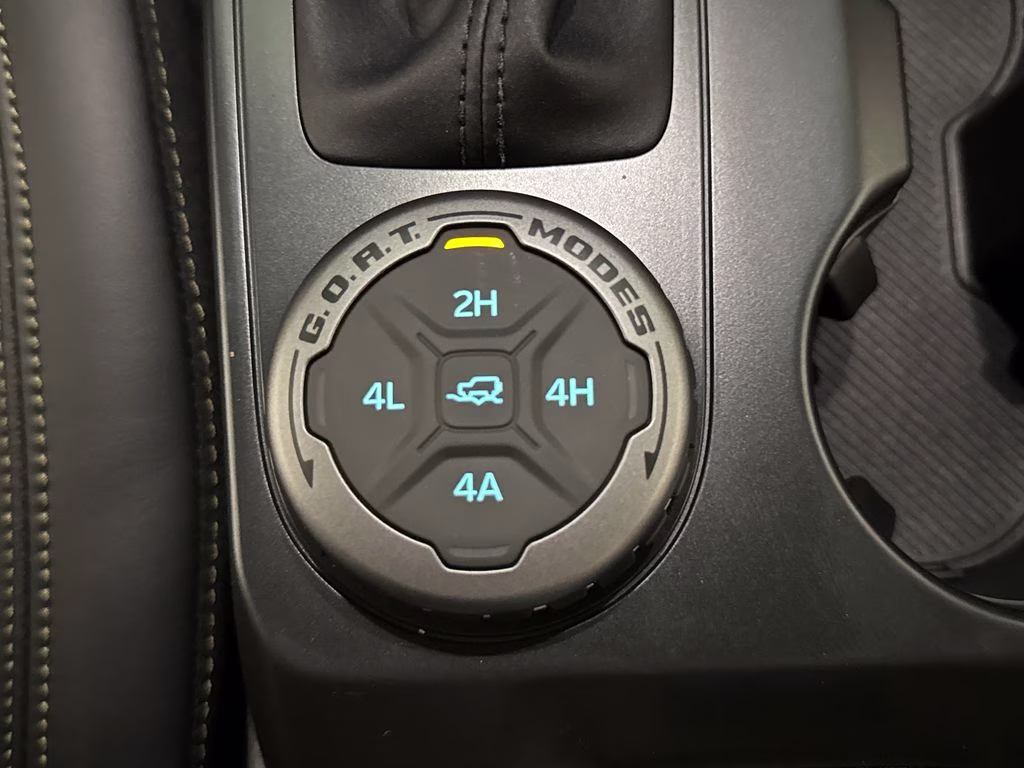 2026 Avalanche Gray Ford Bronco Badlands 4X4 SUV