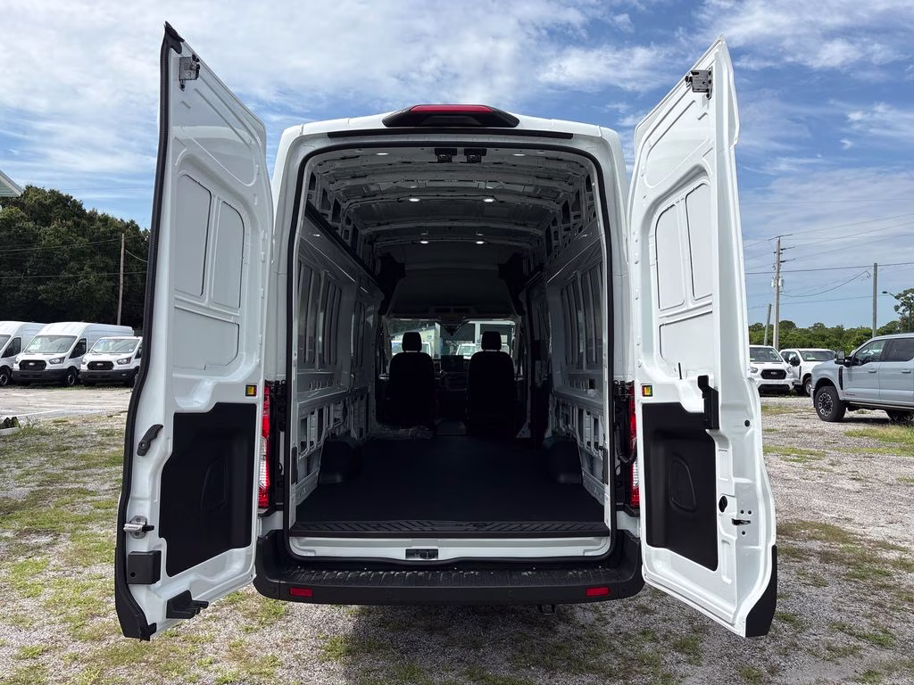 2026 Oxford White Ford Transit-350 Base RWD Van