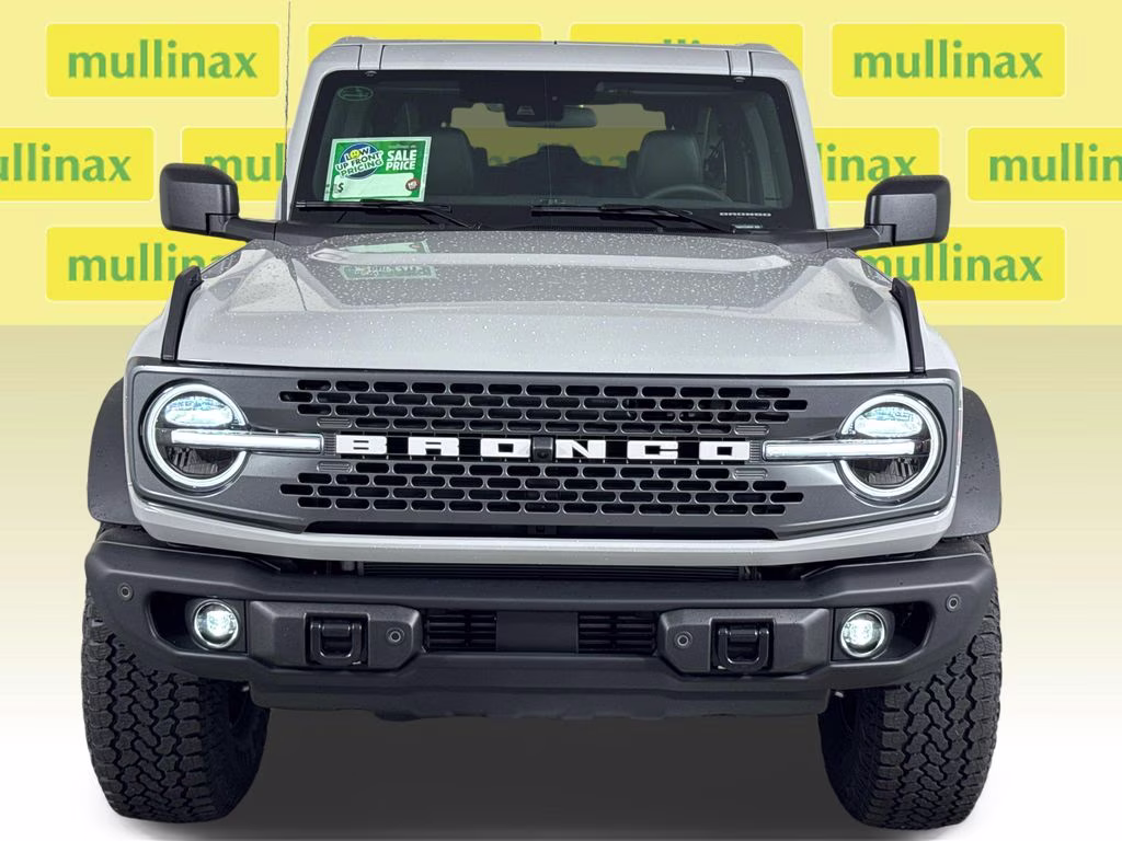 2026 Avalanche Gray Ford Bronco Badlands 4X4 SUV