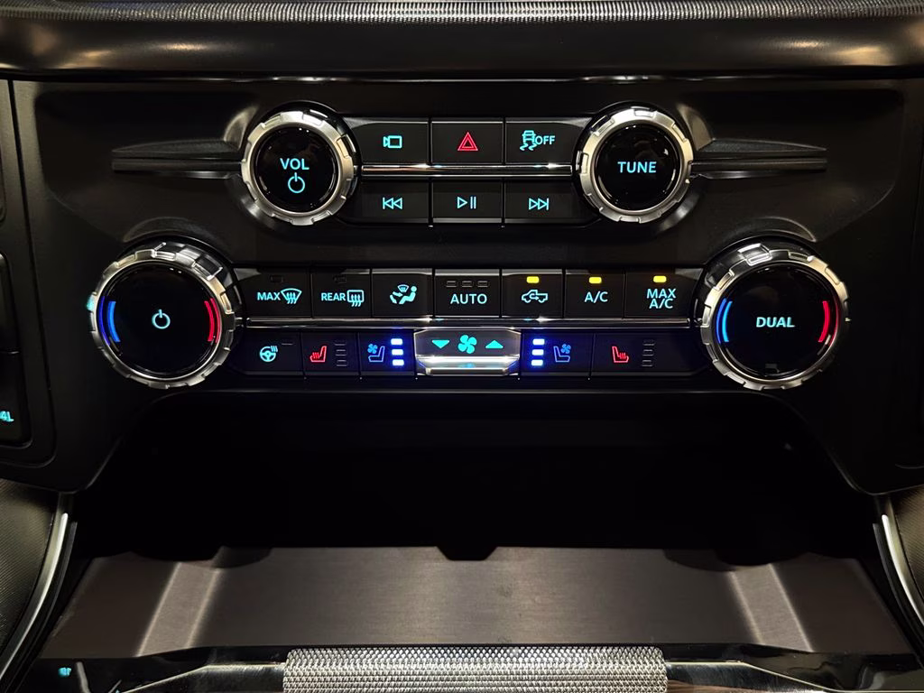2026 Agate Black Metallic Ford F-150 Platinum 4X4 Truck
