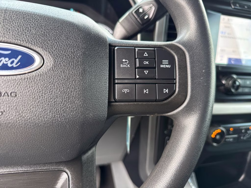 2021 Oxford White Ford F-150 XLT 4X4 Truck