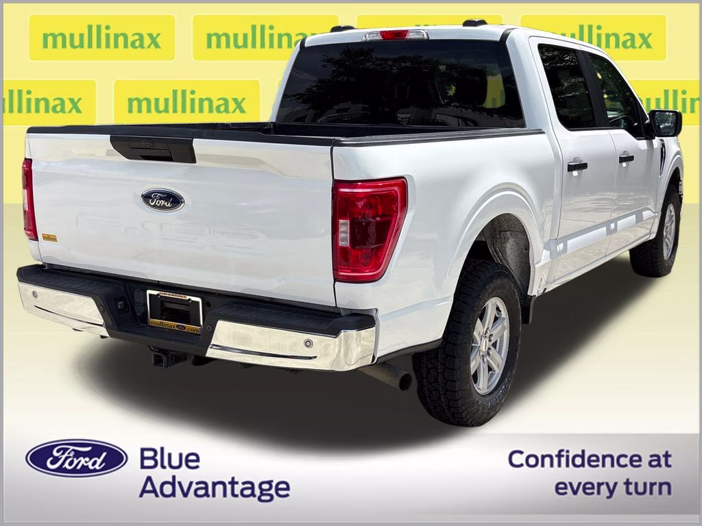 2021 Oxford White Ford F-150 XLT 4X4 Truck