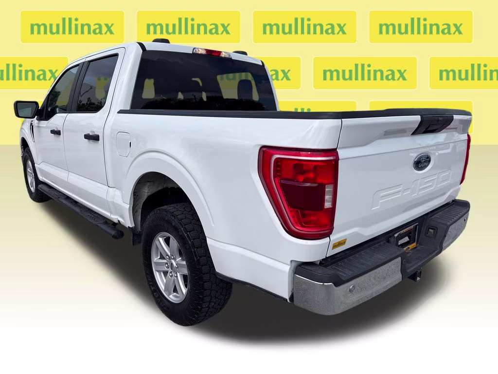 2021 Oxford White Ford F-150 XLT 4X4 Truck