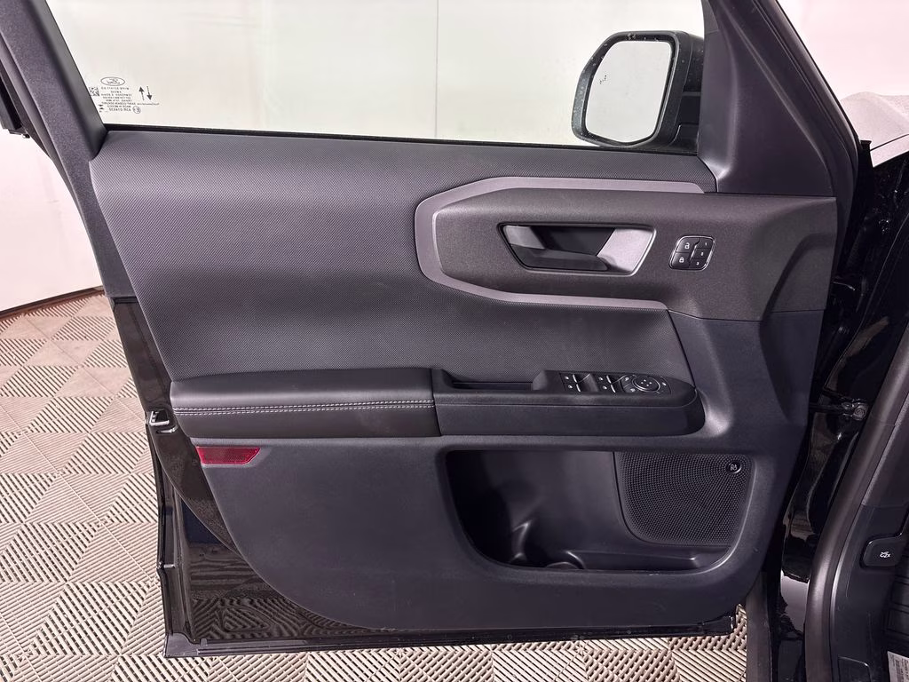 2026 Shadow Black Ford Bronco Sport Outer Banks 4X4 SUV
