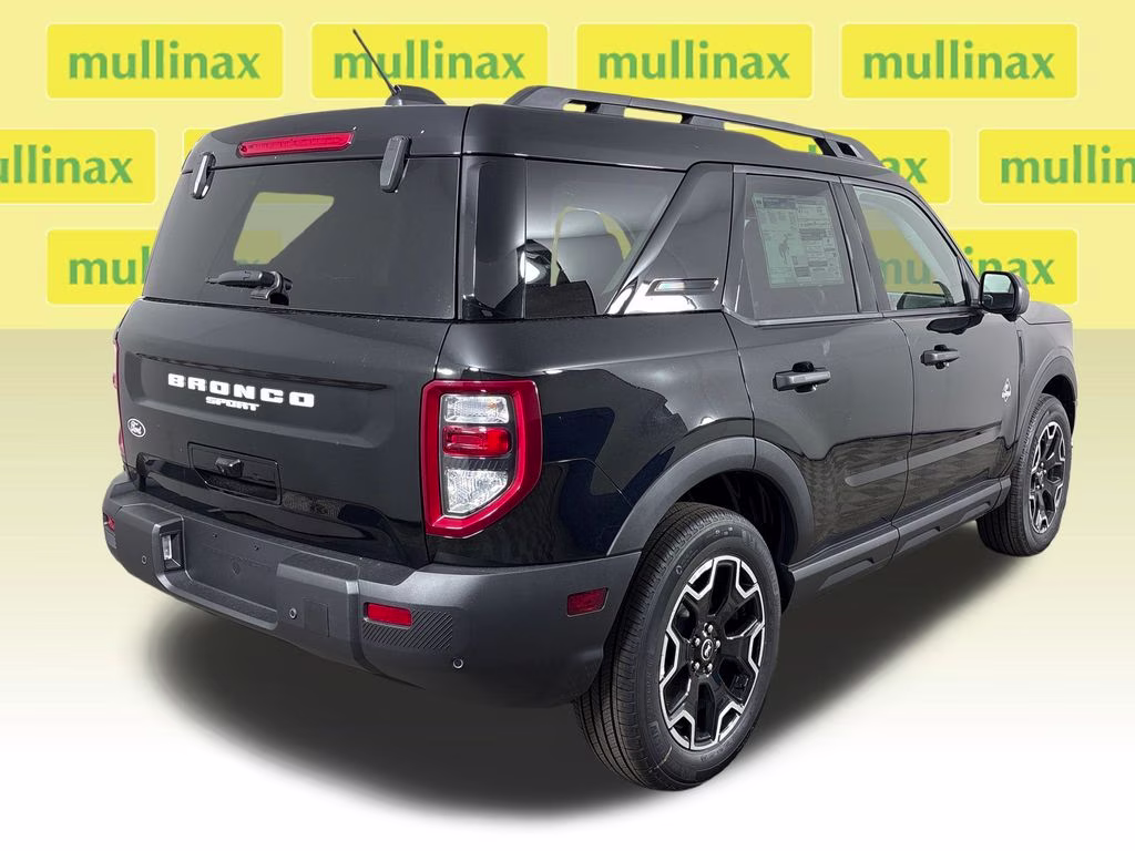 2026 Shadow Black Ford Bronco Sport Outer Banks 4X4 SUV