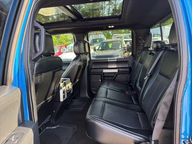 2020 Blue Ford F-150 Lariat 4X4 Truck