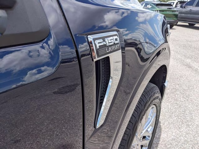 2024 Blue Metallic Ford F-150 Lariat 4X4 Truck