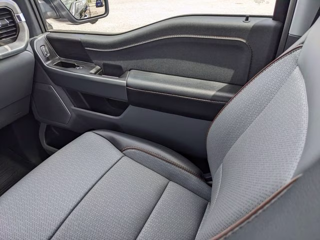 2024 Blue Metallic Ford F-150 Lariat 4X4 Truck