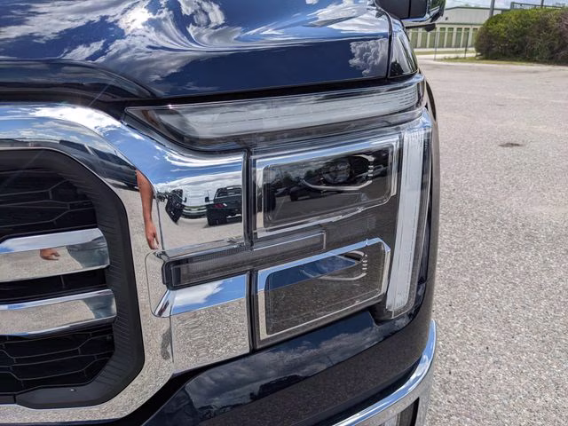 2024 Blue Metallic Ford F-150 Lariat 4X4 Truck