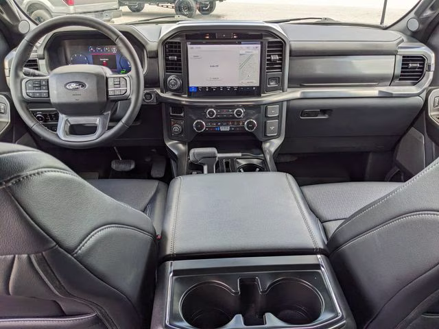 2025 Black Metallic Ford F-150 Lariat 4X4 Truck