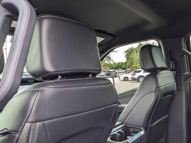 2025 Black Metallic Ford F-150 Lariat 4X4 Truck