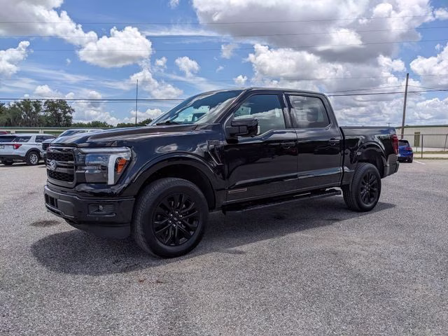2025 Black Metallic Ford F-150 Lariat 4X4 Truck