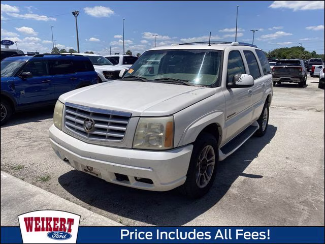 2002 Cadillac Escalade AWD's photo