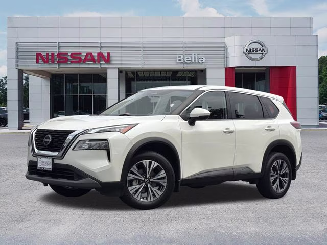 2023 Pearl White Tricoat Nissan Rogue SV AWD SUV