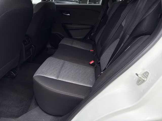 2023 Pearl White Tricoat Nissan Rogue SV AWD SUV