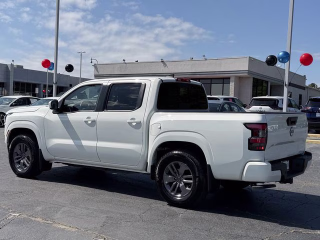 2025 Glacier White Nissan Frontier SV RWD Truck