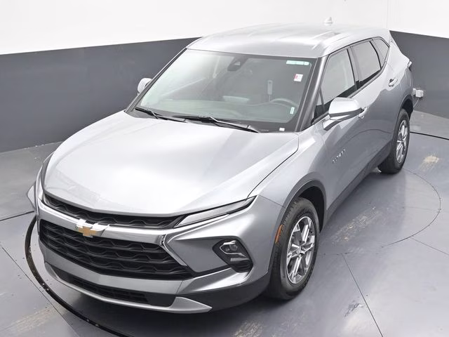 2025 Sterling Gray Metallic Chevrolet Blazer LT FWD SUV