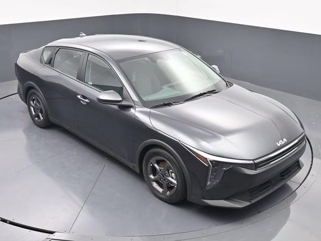 2025 Interstellar Gray Kia K4 LXS FWD Sedan