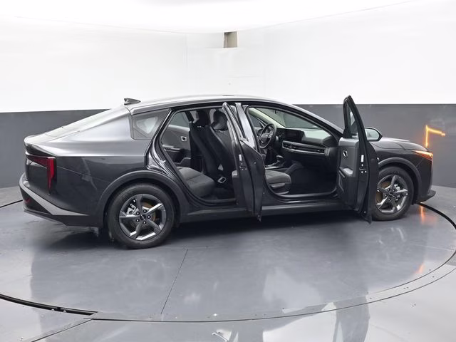 2025 Interstellar Gray Kia K4 LXS FWD Sedan