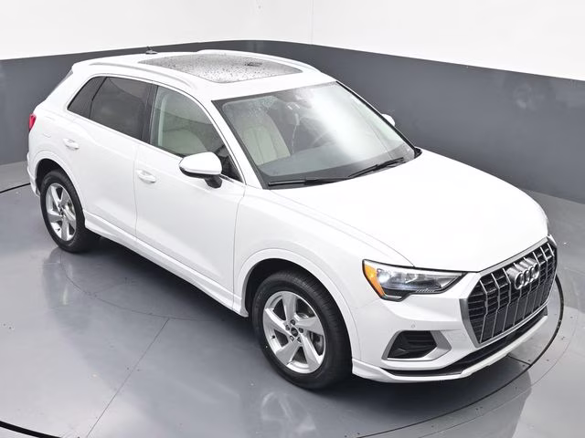 2022 Silver Audi Q3 Premium AWD SUV
