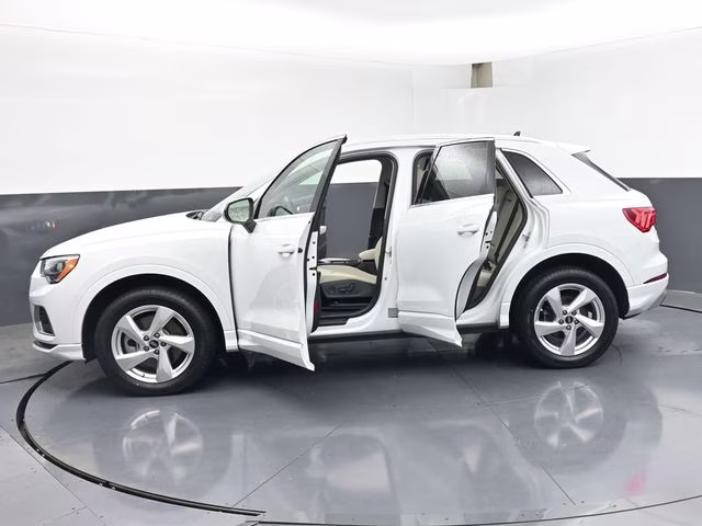 2022 Silver Audi Q3 Premium AWD SUV