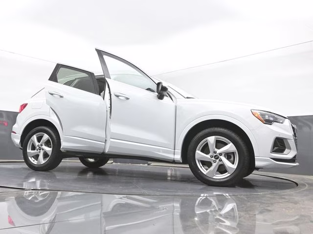 2022 Silver Audi Q3 Premium AWD SUV