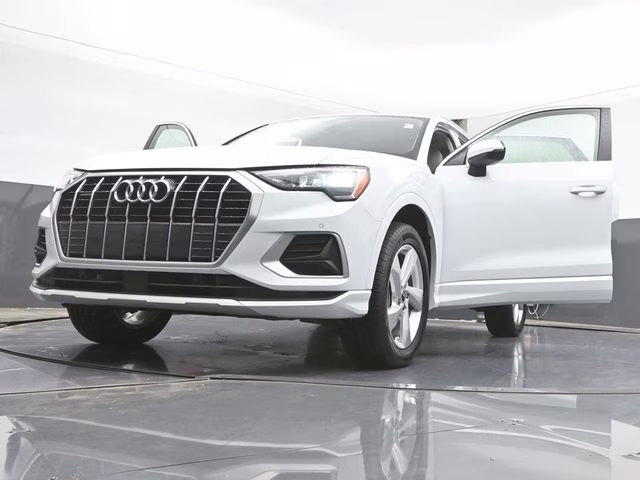 2022 Silver Audi Q3 Premium AWD SUV