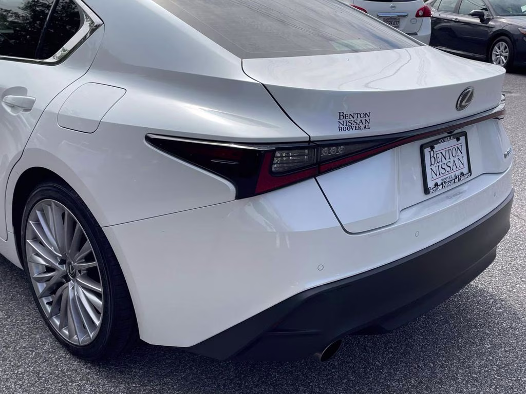 2024 White Pearl Lexus IS 300 RWD Sedan