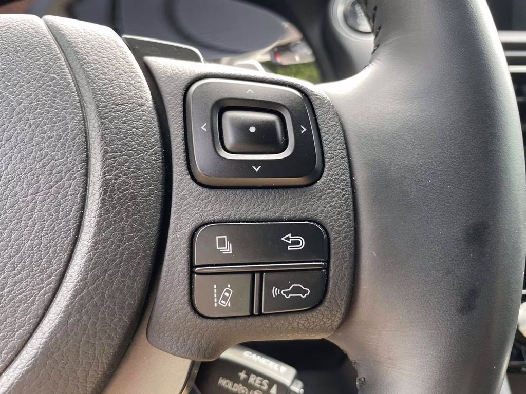 2024 White Pearl Lexus IS 300 RWD Sedan