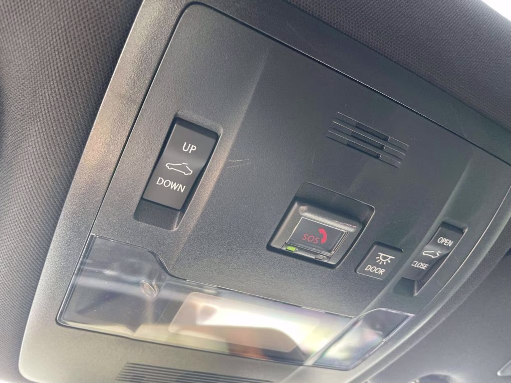 2024 White Pearl Lexus IS 300 RWD Sedan