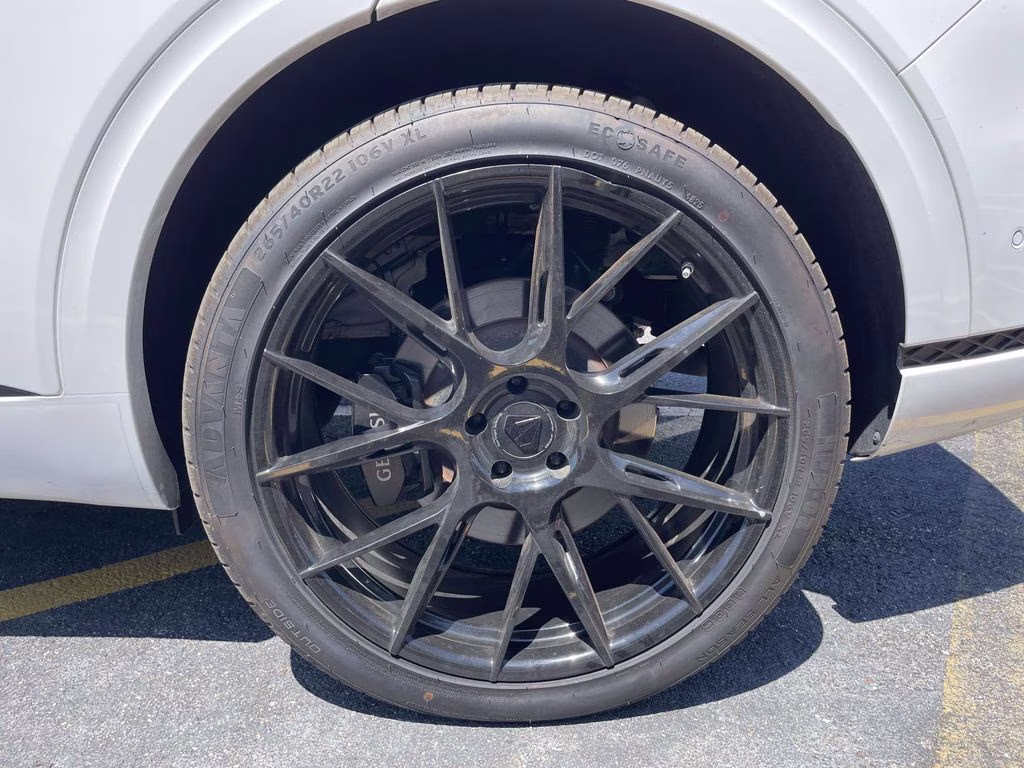 2023 Alta White Genesis GV70 3.5T Sport AWD SUV