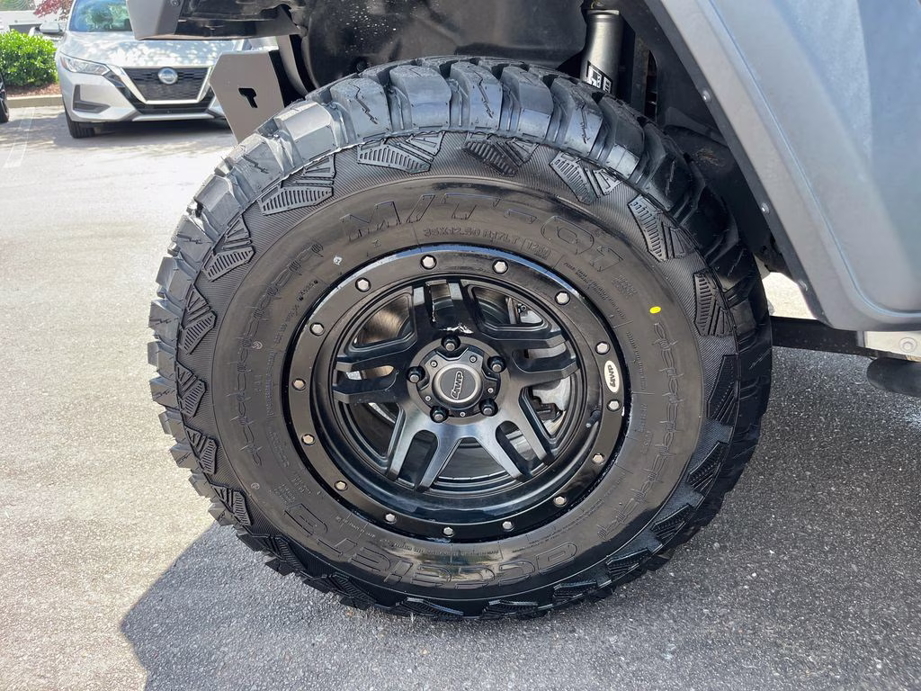 2018 Billet Silver Metallic Clearcoat Jeep Wrangler Unlimited Sport S 4X4 SUV