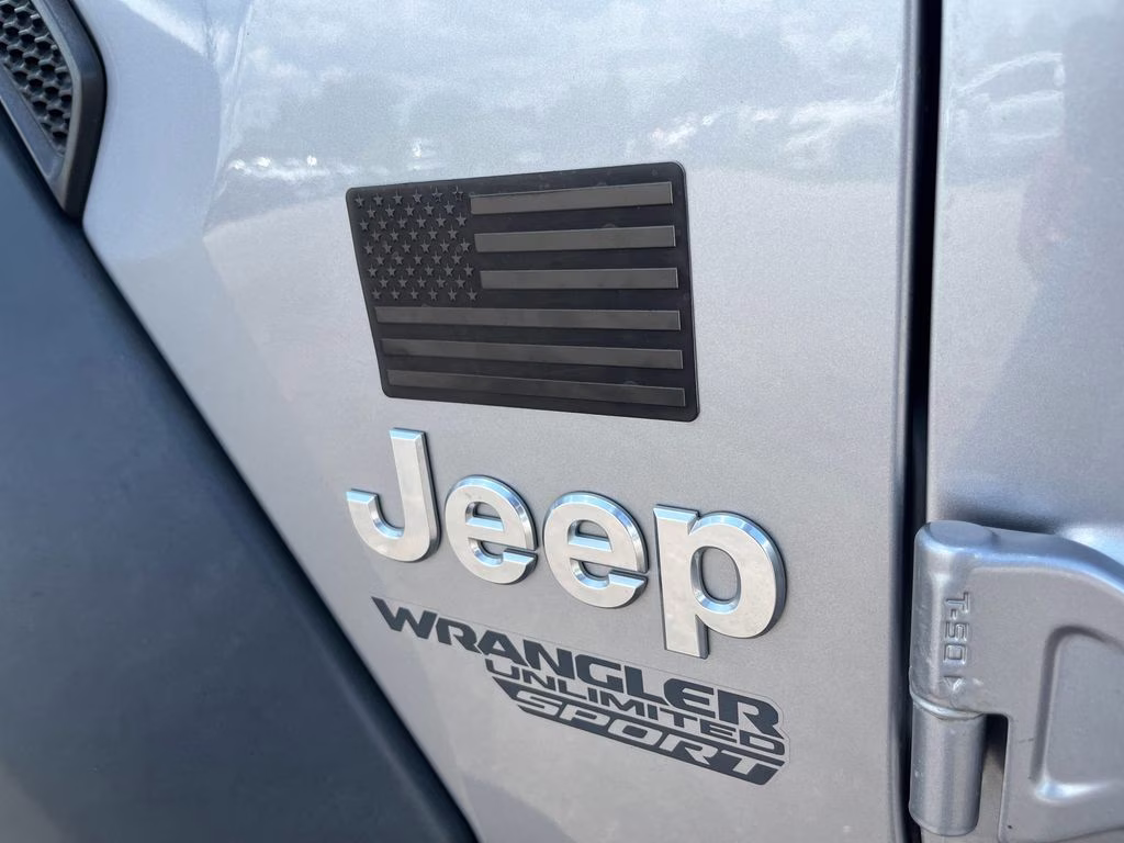 2018 Billet Silver Metallic Clearcoat Jeep Wrangler Unlimited Sport S 4X4 SUV