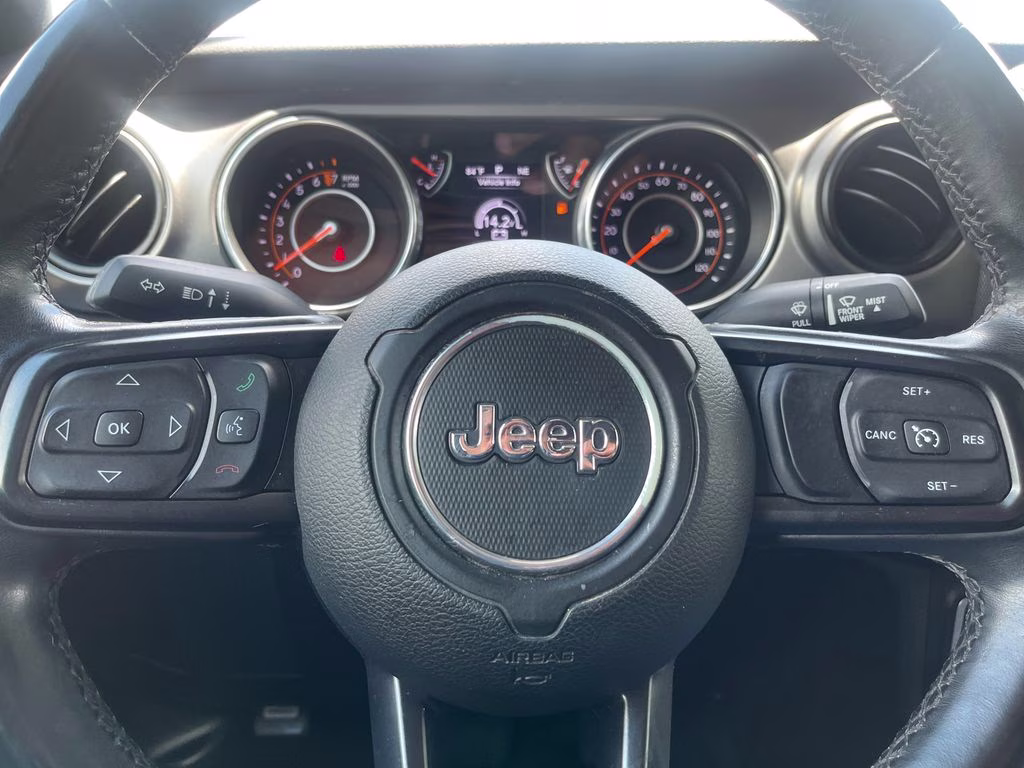 2018 Billet Silver Metallic Clearcoat Jeep Wrangler Unlimited Sport S 4X4 SUV