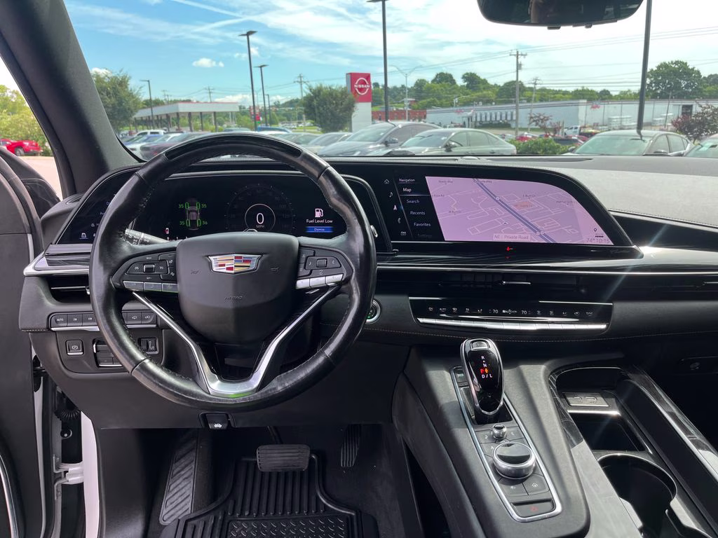 2021 Crystal White Tricoat Cadillac Escalade ESV Sport 4X4 SUV