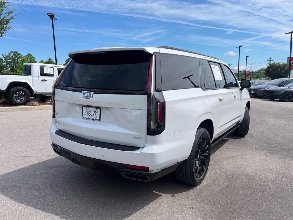 2021 Crystal White Tricoat Cadillac Escalade ESV Sport 4X4 SUV