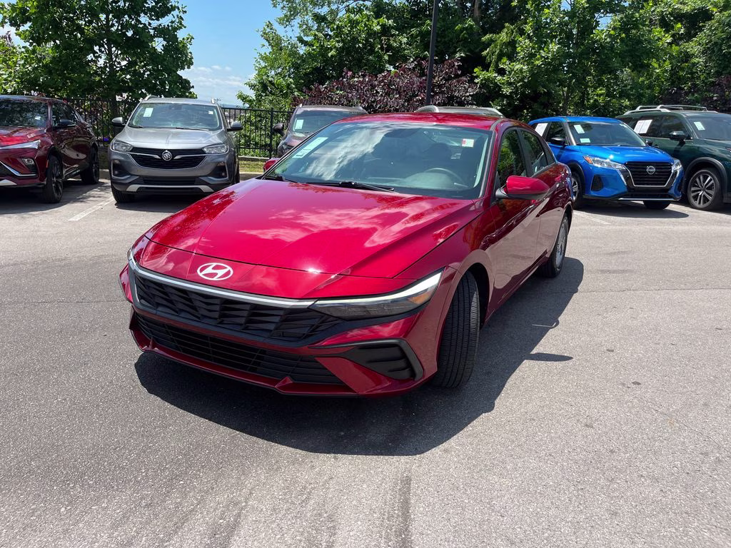 2024 Ultimate Red Hyundai Elantra SE FWD Sedan