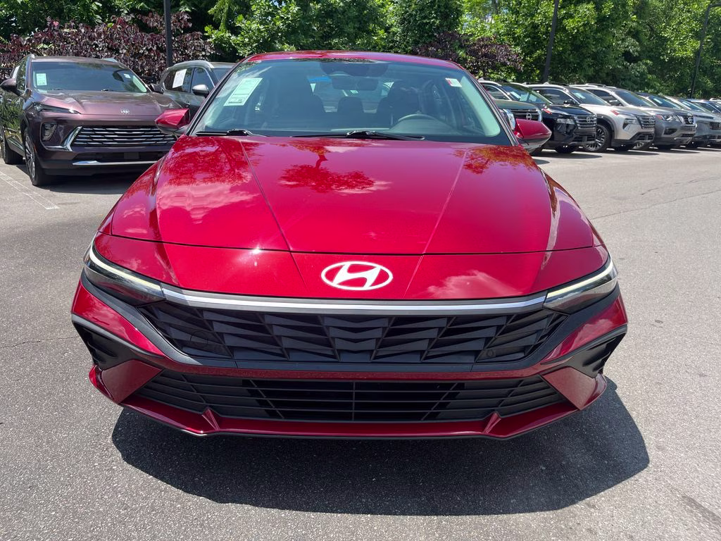 2024 Ultimate Red Hyundai Elantra SE FWD Sedan