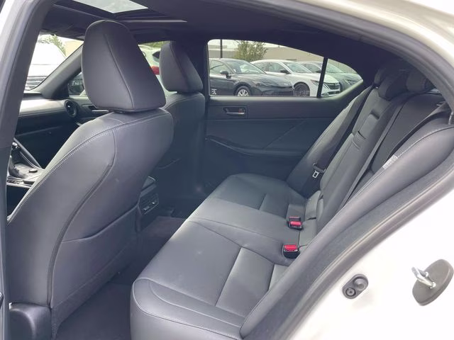 2024 White Pearl Lexus IS 300 RWD Sedan
