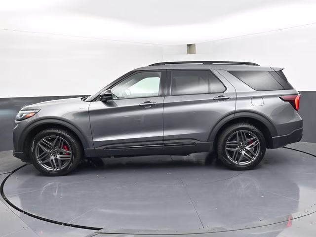 2025 Gray Metallic Ford Explorer ST-Line 4X4 SUV