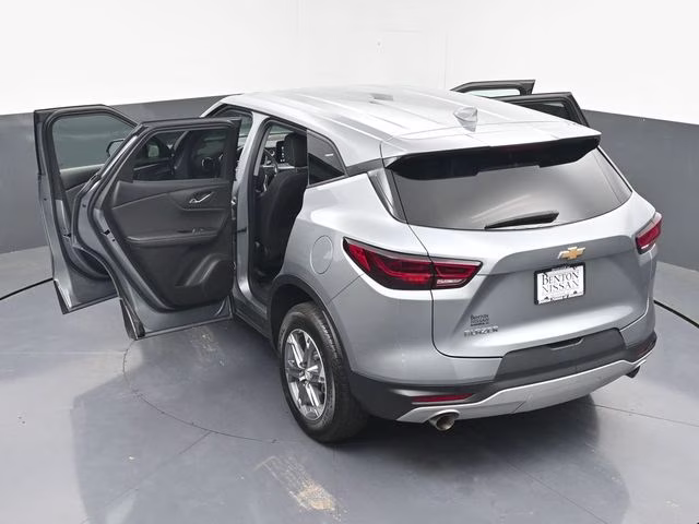 2025 Sterling Gray Metallic Chevrolet Blazer LT FWD SUV