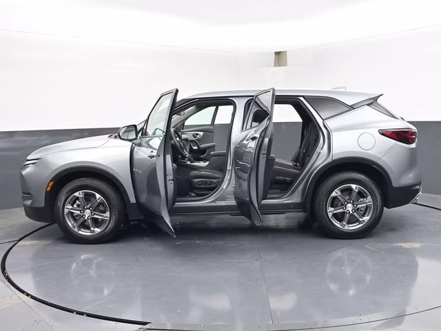 2025 Sterling Gray Metallic Chevrolet Blazer LT FWD SUV